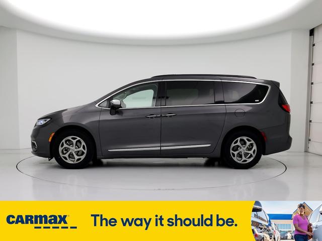 2022 chrysler pacifica limited