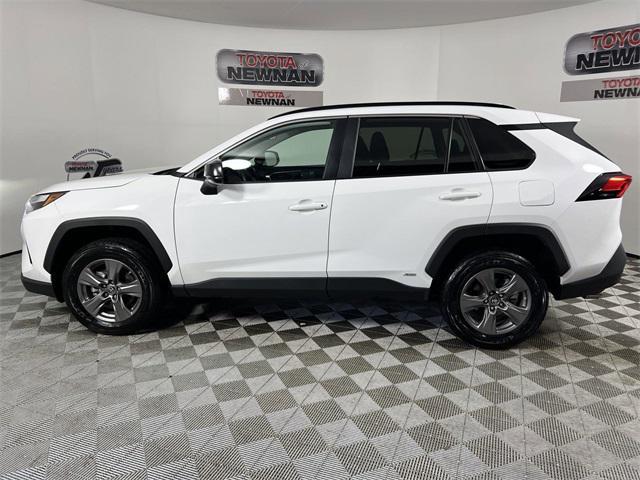 2024 toyota rav4 hybrid se