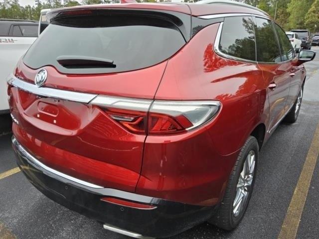 2024 buick enclave premium