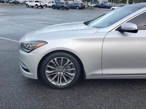 2016 hyundai genesis in northwoods, illinois