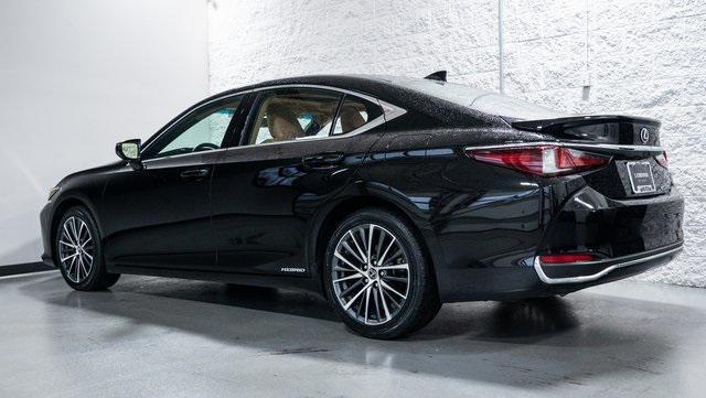 2022 lexus es 300h