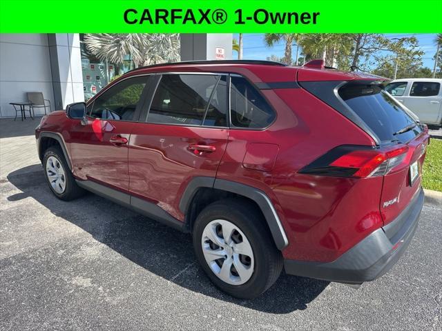 2019 toyota rav4 le