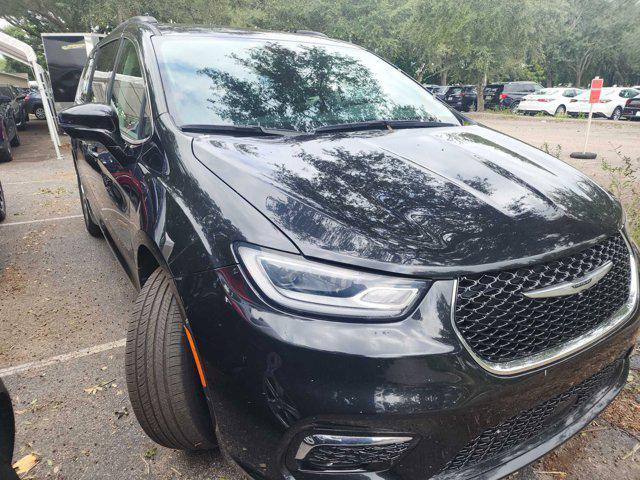 2022 chrysler pacifica touring l