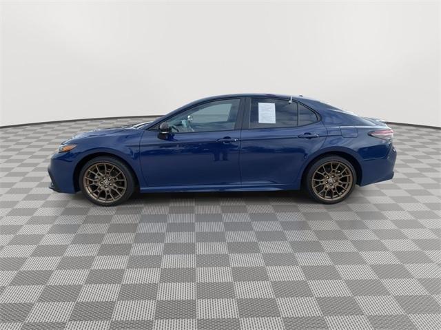 2023 toyota camry se nightshade