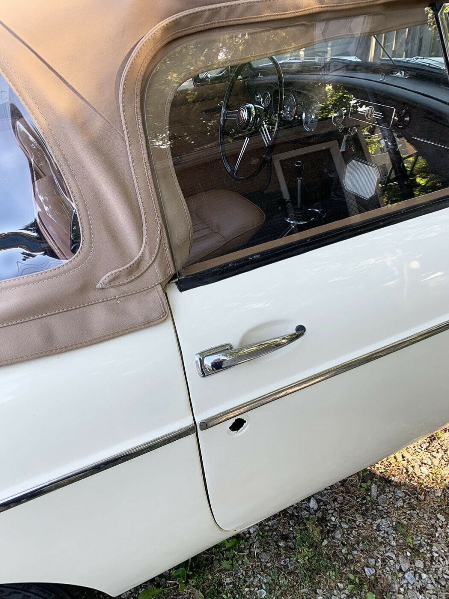 1964 mgb pull-handle restored and road ready!