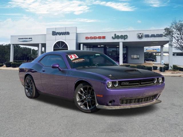 2023 dodge challenger r/t