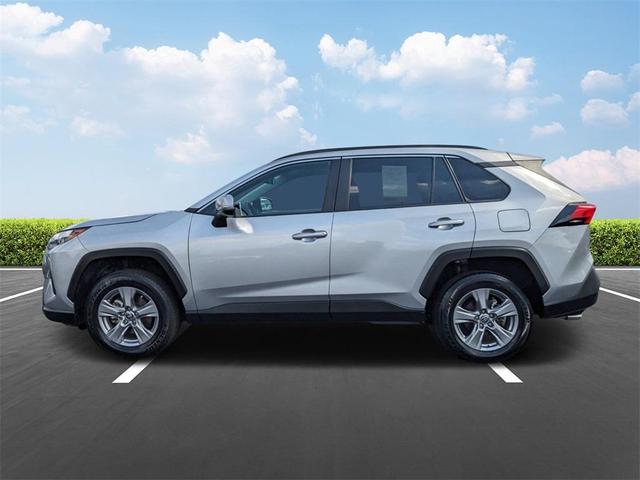 2023 toyota rav4 xle