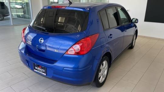 2009 nissan versa