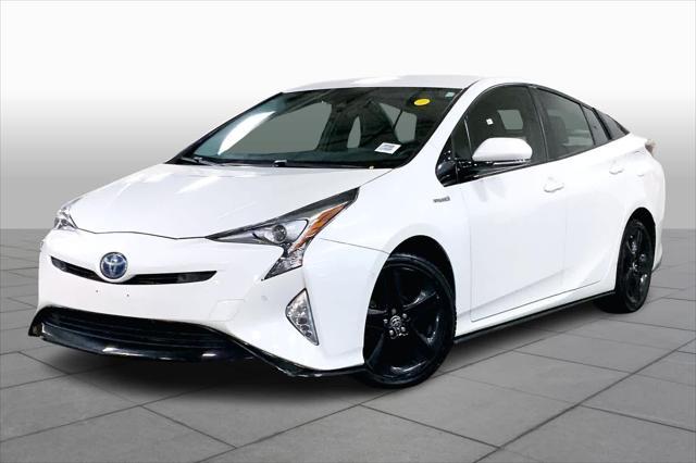2018 toyota prius three touring