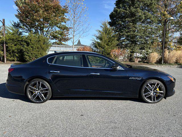 2022 maserati quattroporte modena
