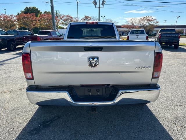 2018 ram 3500 tradesman crew cab 4x4 8' box