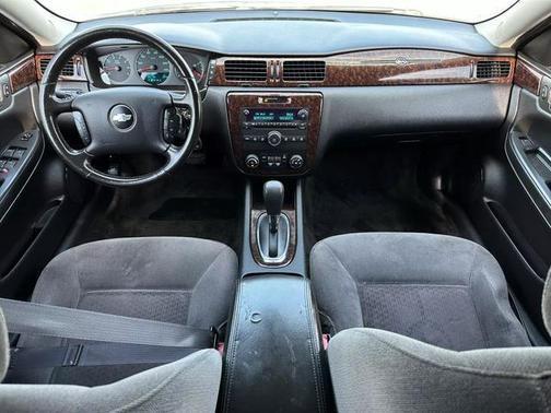 2012 chevrolet impala in co bluffs, iowa