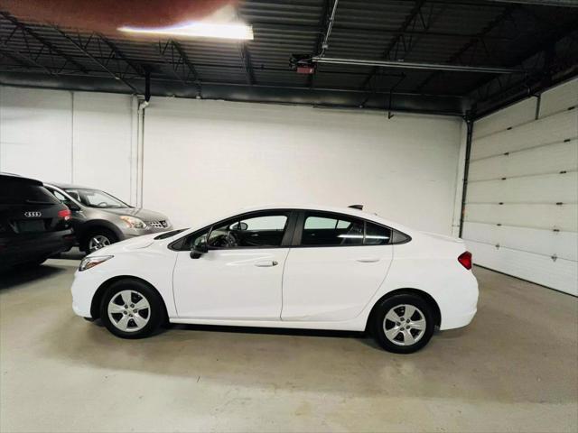 2018 chevrolet cruze ls