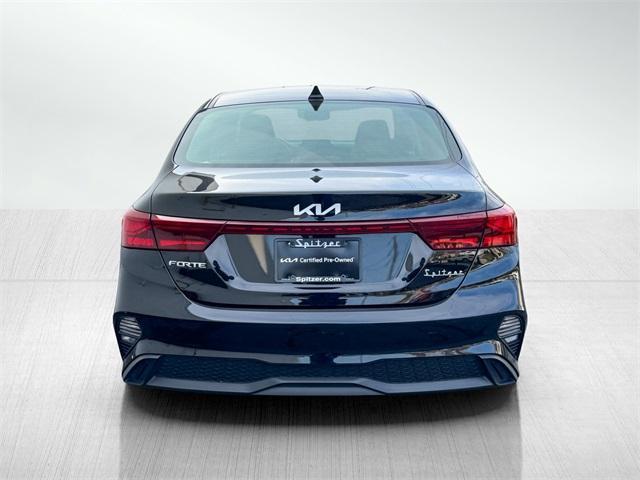2022 kia forte lxs