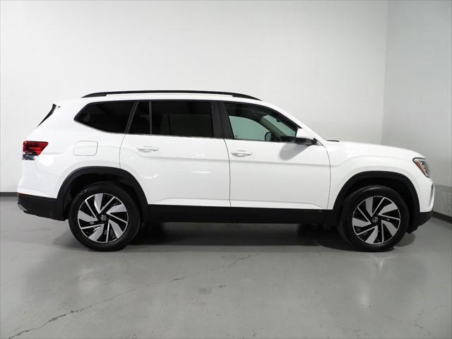 2024 volkswagen atlas 2.0t se w/technology