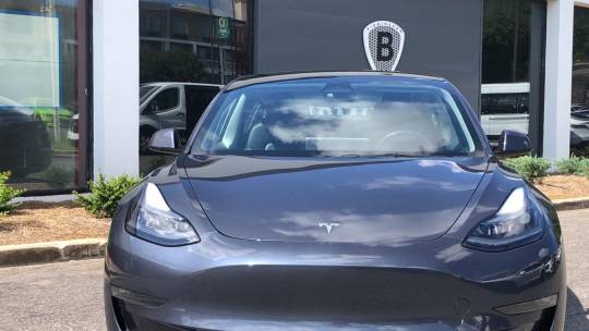 2023 Tesla Model 3 performance