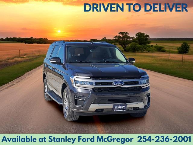2022 ford expedition xlt