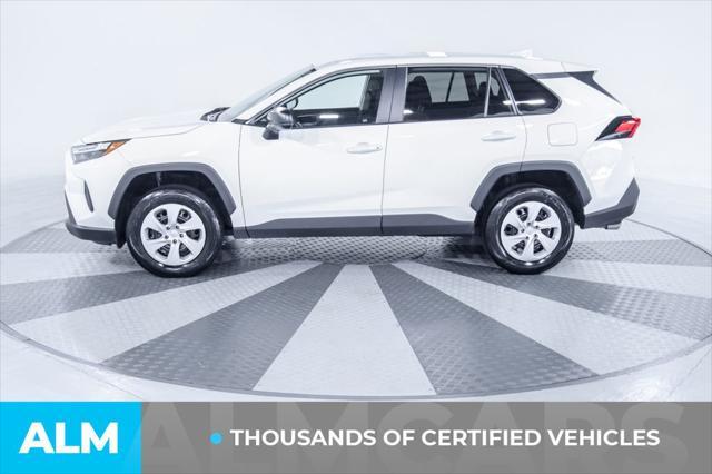 2023 toyota rav4 le