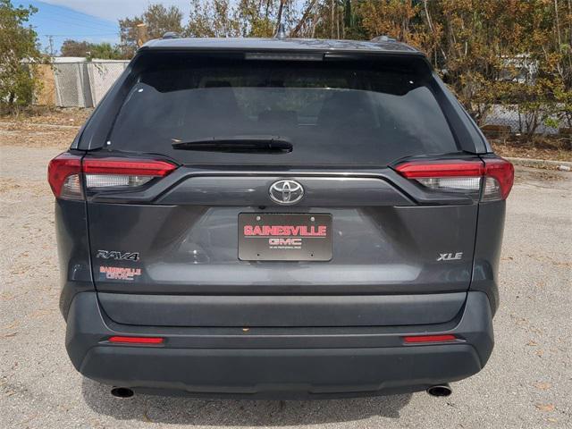 2022 toyota rav4 xle