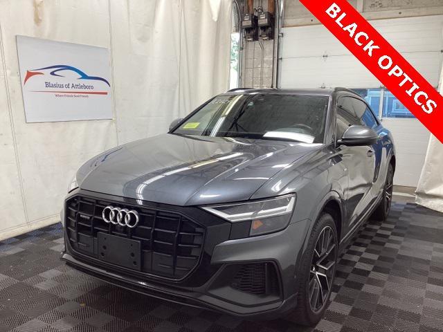 2022 audi q8 55 prestige