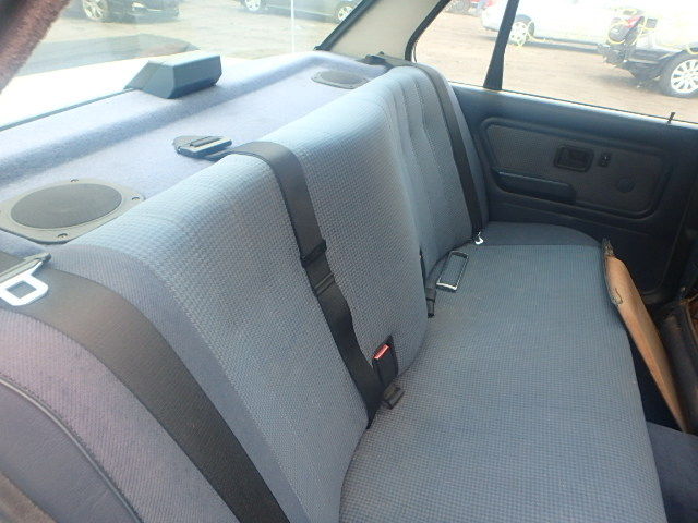 1987 bmw 325e - runs and drives - clean title - clean carfax