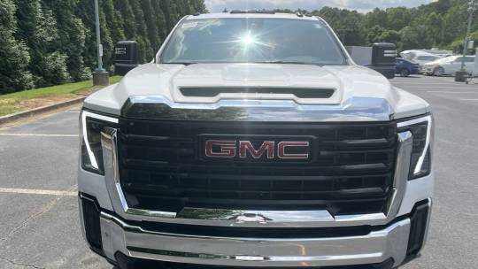 2024 GMC Sierra 2500hd pro