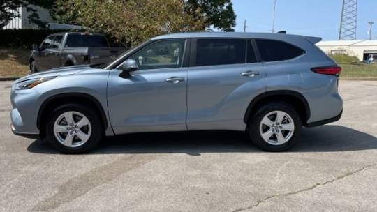 2023 toyota highlander hybrid le