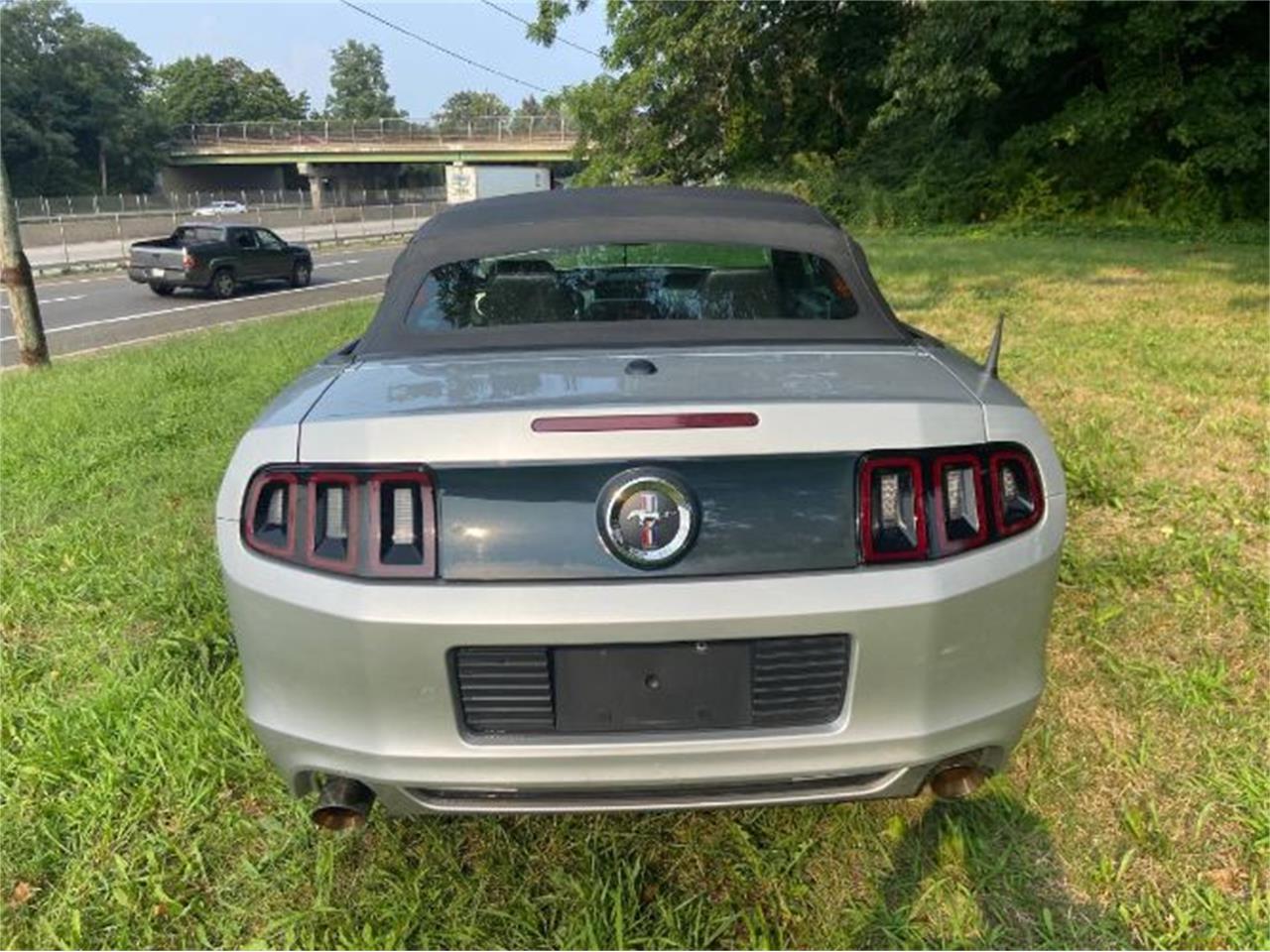 2013 ford mustang