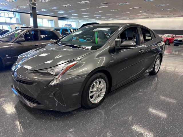2017 toyota prius two