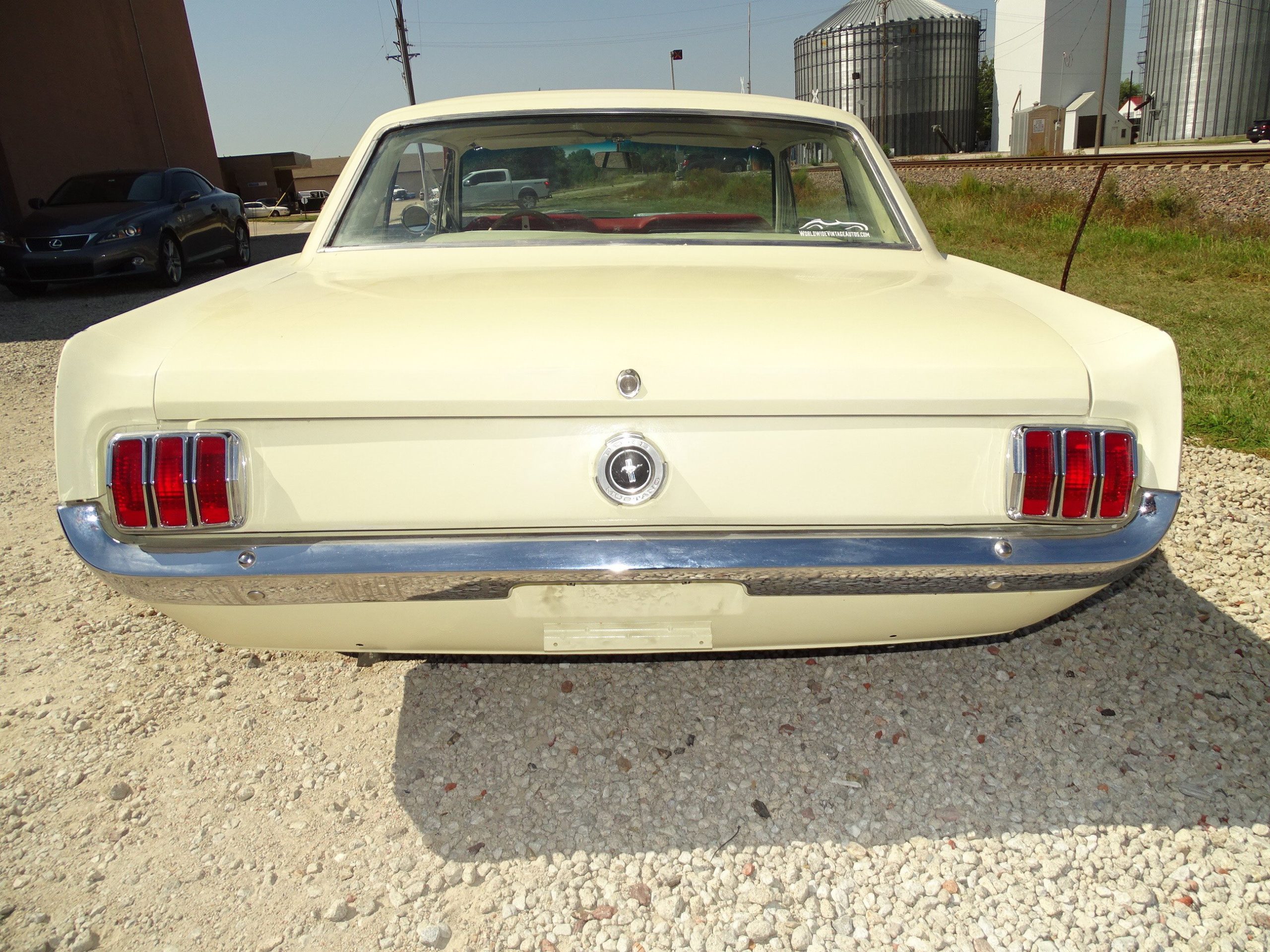 1965 ford mustang