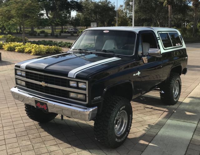 91 k5 4x4 blazer restored 454 lifted 4 speed manual rare must see no reserve