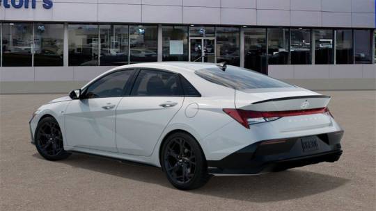 2025 Hyundai Elantra