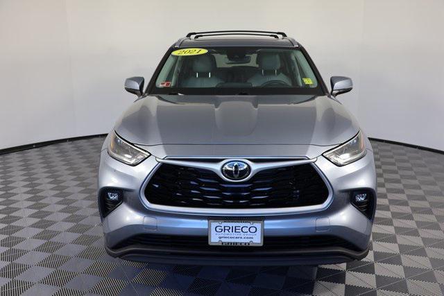 2021 toyota highlander xle