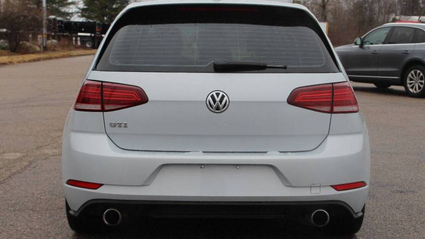 2018 volkswagen golf gti se