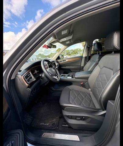 2024 volkswagen atlas 2.0t se w/technology