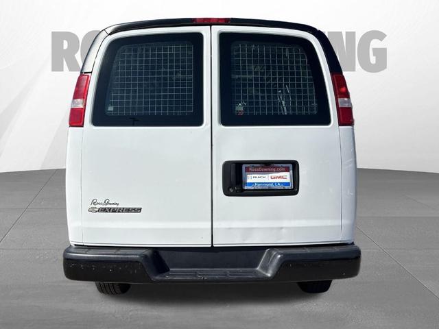 2019 chevrolet express 2500 work van