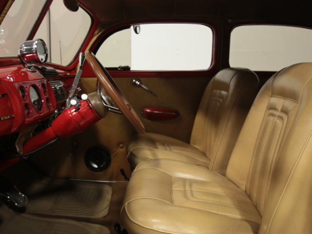 slick-built '40 ford sedan, all-steel, 350 v8, 4bbl, auto, duals, frnt discs!
