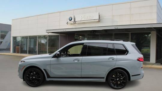2025 BMW X7