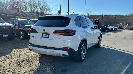 2025 BMW X5