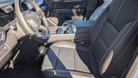 2025 GMC Acadia