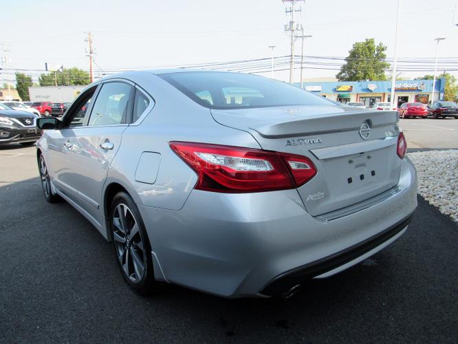used 2016 nissan altima 2.5 sr lancaster, pa 17601 for sale in eden, pennsylvania