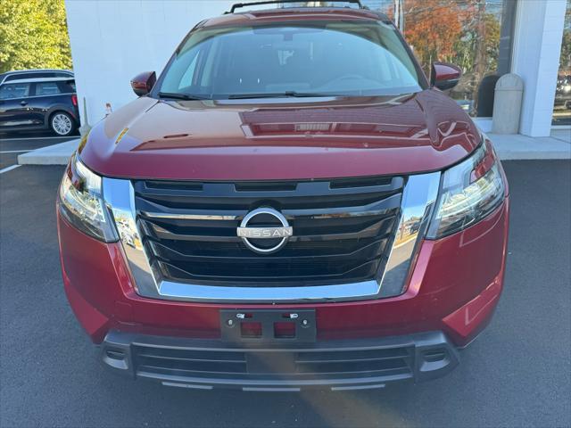 2022 nissan pathfinder sv 4wd