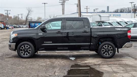 2017 toyota tundra sr5