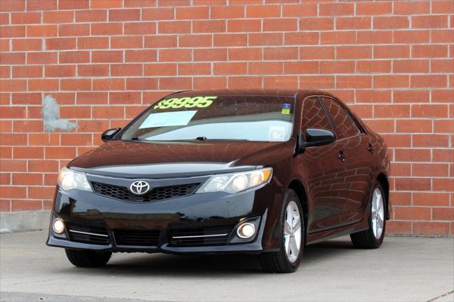 2014 toyota camry se