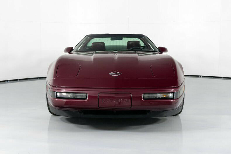 1993 chevrolet corvette anniversary edition 5,305 original miles