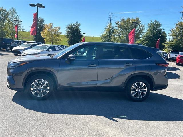 2024 toyota highlander xle