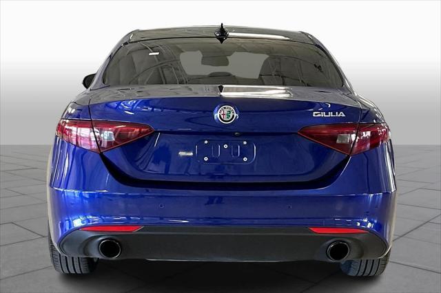 2022 alfa romeo giulia ti