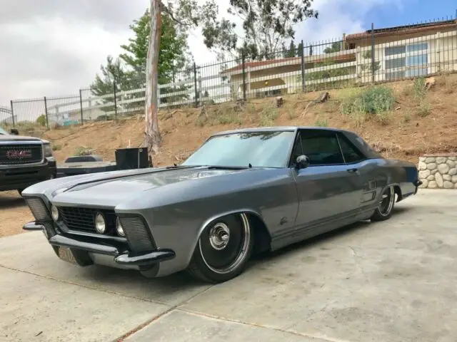 1963-custom-buick riviera- new interior and a rebuilt 425 nailhead engine