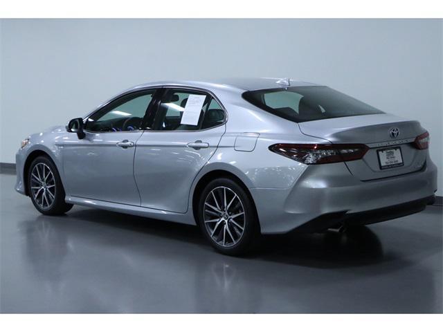 2023 toyota camry hybrid xle