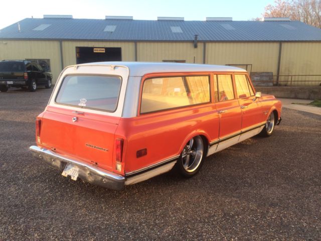 1972 chevrolet suburban three door, air ride, patina, bagged, c10, accuair